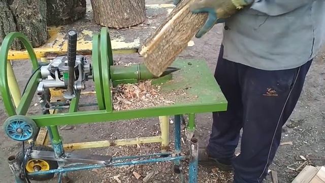 Слабо!!! Дровокол на 5000 оборотов в минуту. смотреть онлайн