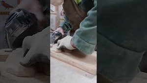 Работа с УШМ и обдирочным диском по дубу.