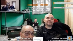 МОПС СМОТРИТ НА ПЬЯНЫХ ХОЧУ ПОЖРАТЬ