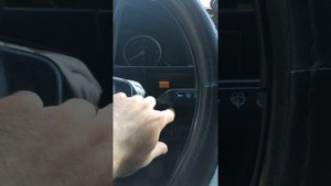 дворники работают с перебоями и только на омывателе