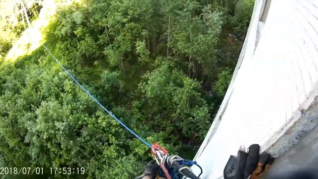 Троллей от первого лица смотреть онлайн