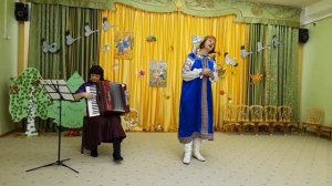 Песня-Мама. исполняет Александра Ширяева, аккомпанемент Ирина Шабалова