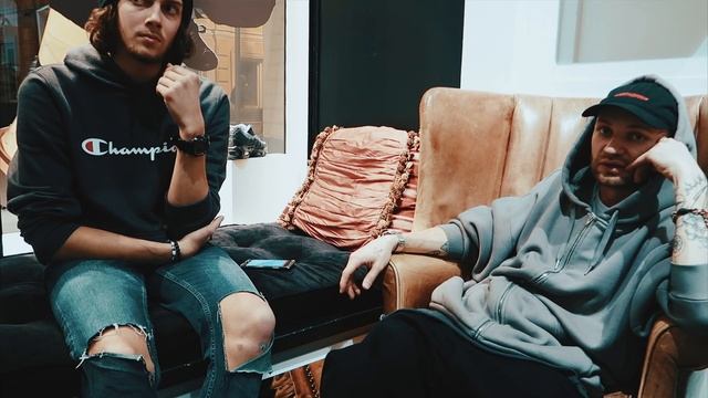 @SlavaGee | 2000 кросовок? Зашквар на неделе моды. Хайп - Россия vs Европа. смотреть онлайн