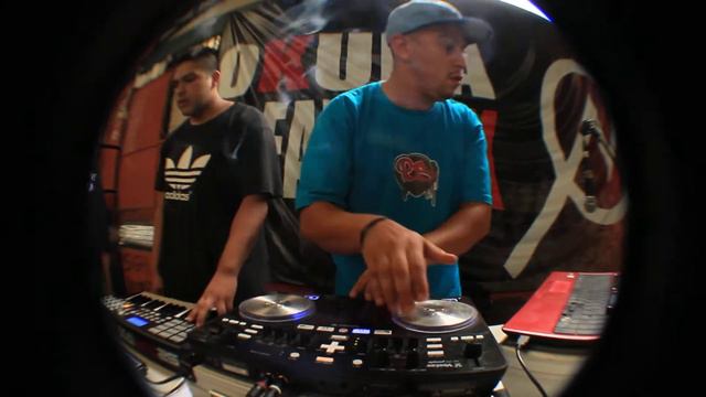 DJ ZENI FEAT NIKSON BEATS (CUNA DE TITANES ) 2 смотреть онлайн