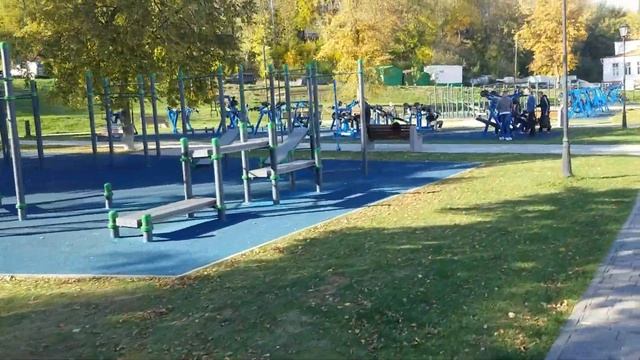 1747, Велопрогулка на пляж, подвесной мост, слияние, фонтан Кони, спасательная станция, город Орёл смотреть онлайн