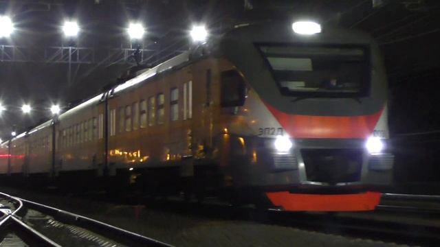Диаметральный электропоезд ЭП2Д-0031 сообщением "Апрелевка - Железнодорожная" (МЦД-4) смотреть онлайн