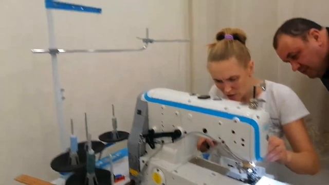Промышленная швейная  машина JACK