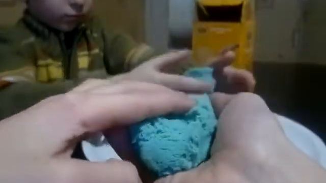 Распаковка кинетического песка))) смотреть онлайн