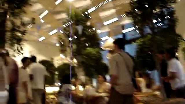 Birthday-vlog глазами команды кафе Angel Cakes смотреть онлайн