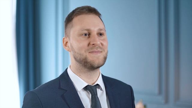Поздравление с Днем матери от iWorld