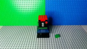 Нина из аниме "Девушки и Танки" из лего