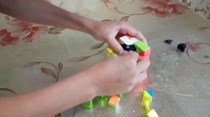 Строение кубика рубика 4 на 4. Как сделать так, чтобы куб не разлетался?