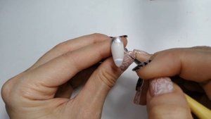 Как сделать нежный дизайн с жидкой фольгой
