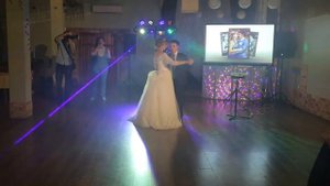 первый танец молодожёнов под афигенную песню