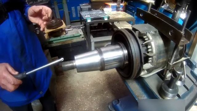 Ремонт шпиндельной группы плоскошлифовального станка 3Д732 смотреть онлайн