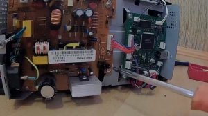 Принтер Samsung ML-1640 печатает не весь лист. Решено.