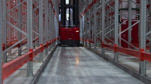 LEMA VNA Штабелер для узких проходов между стеллажами