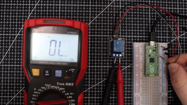 Raspberry Pi Pico Tutorial - 5V Relay Module