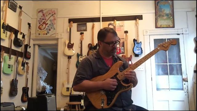 1977 Fender Stratocaster Natural смотреть онлайн