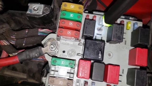 Como resolver problema no ar condicionado (ventoinha) Stilo смотреть онлайн