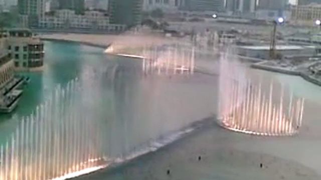 Танцующий фантан смотреть онлайн