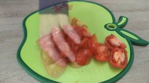 Салат с тунцом за 5 минут – рецепт без яиц и майонеза