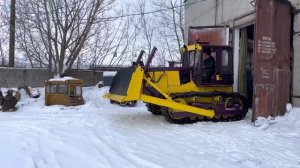Выгоняем из цеха Бульдозер ЧТЗ-Уралтрак Б10М после капремонта купить цена ремонт / ТехЗап