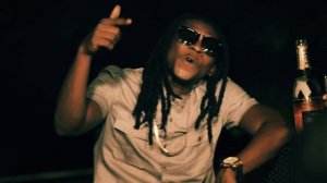 R2bees "Slow Down" ft Wizkid