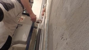 Паяю полипропилен в ванной комнате. Пайка полипропилена с близкого расстояния.