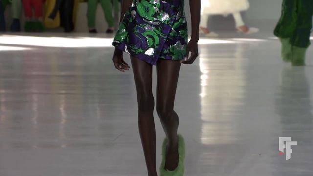 MSGM | Fall Winter 2023/2024 | Full Show смотреть онлайн