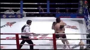 Ученик Емельяненко вырубил гиганта