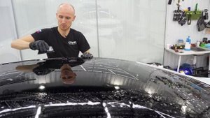 Крыша за 30.000 рублей на Solaris.Сошли с ума ? Клеим STEK черный полиуретан!