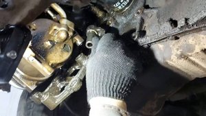 Ремонт двигателя Geely MK или что такое "Кулак дружбы"