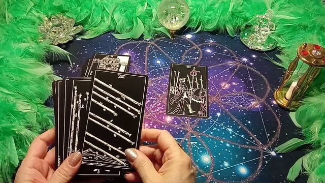 Таро Уэйта Сияние в Темноте / Glow in The Dark Tarot - U.S. Games Systems. Обзор колоды.