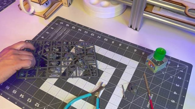 Introducing the Mixrack miniature paint rack and modular hobby workstation смотреть онлайн