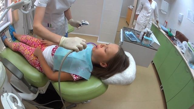 Едем к Доктору Делать Пластины / The child went to the Doctor Put plates смотреть онлайн