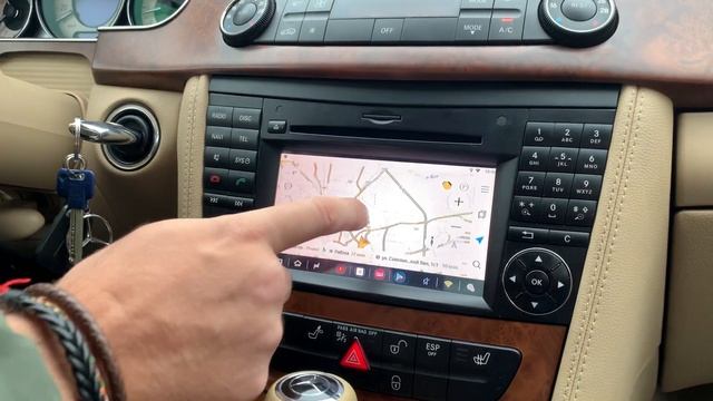 CLS W219 - доп мультимедиа на штатный монитор смотреть онлайн