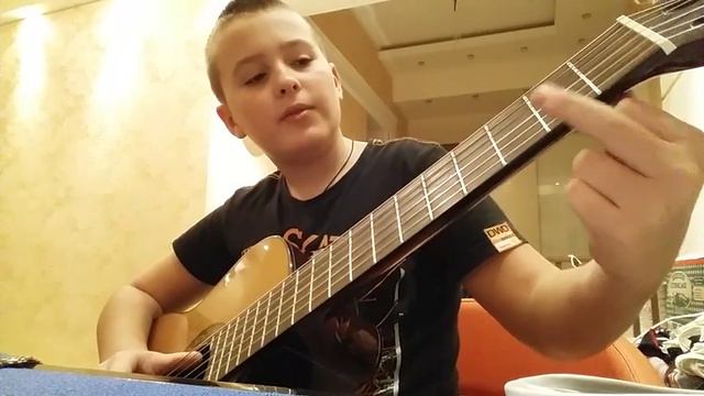 Как играть на гитаре "А муха тоже вертолёт" смотреть онлайн