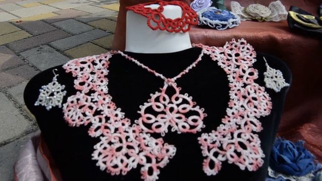 Выставка работ мастеров ДПИ " Добрых рук мастерство". смотреть онлайн