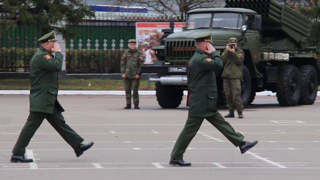 «День призывника»: юноши из Даниловского района побывали в воинской части смотреть онлайн