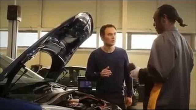 Maintenance Tips by Renault : The Battery смотреть онлайн