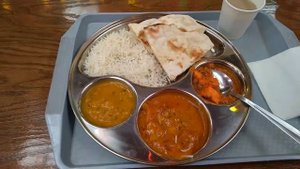 Рыбный бизнес-ланч из кафе "Масала Хаус" на Складочной улице в Москве