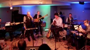 Paquito D'Rivera Quintet feat. Eduardo Mercuri "Dance of the Sugar Plum Fairy"