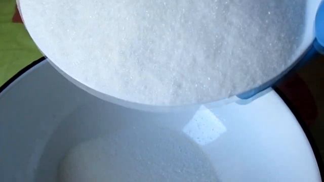 БЕЗ заморозки! БЕЗ варки! Так я сохраняю клубнику свежей в течение ГОДА! #клубника