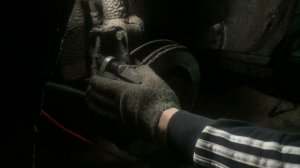 ЗАМЕНА КОЛОДОК НА ВАЗ 2112.И ВСЕХ ПЕРЕДНИХ ПРИВОДНЫХ ВАЗ