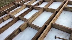 Новый объект в стиле ХАЙ ТЕК в Новом Сенино. Этап обвязки свайного фундамента. Технолгогии.