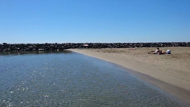 Beautiful Beach in France Agde, Strand in Frankreich Agde смотреть онлайн