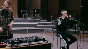 TOMMY CASH - Moloko - R2 Mini-Live