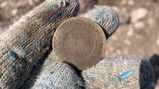 ИДЕАЛЬНЫХ МЕСТ ДЛЯ КОПА НЕ БЫВАЕТ КОП В КРЫМУ ПО ЛЕСАМ И ПОЛЯМ 2022 смотреть онлайн