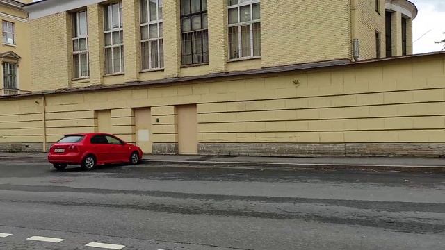 Прибытие поезда на Витебский вокзал и Пионерский парк смотреть онлайн